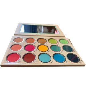 Be Bella Cosmetics COOL BREEZE Eyeshadow Artistry Palette